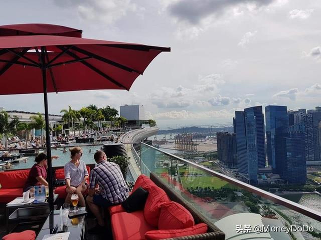 新加坡金沙酒店，無邊泳池，57頂層天空吧，最美一覽獅城美景。