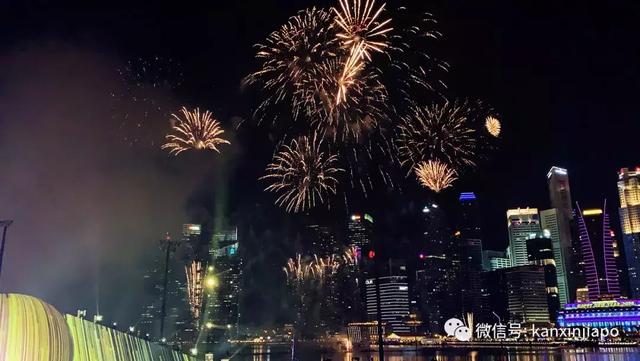 新加坡盛大煙花！2019跨年夜美翻了~