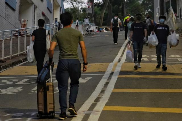 香港一日丨清理香港街頭的垃圾