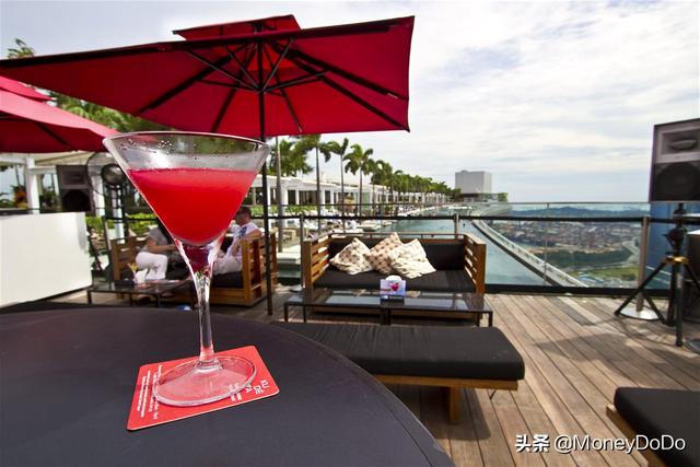 新加坡金沙酒店，无边泳池，57顶层天空吧，最美一览狮城美景。