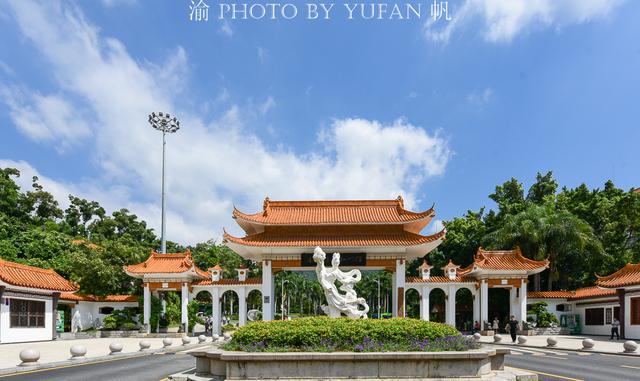 深圳盐田慢生活，纵情山海之间，享国内首家的天际无边泳池漂浮餐