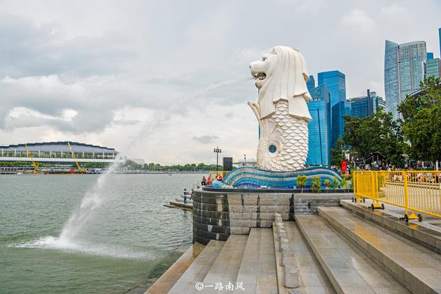 新加坡的魚尾獅要拆了？中國遊客表示還沒看過，沒想到表錯情了