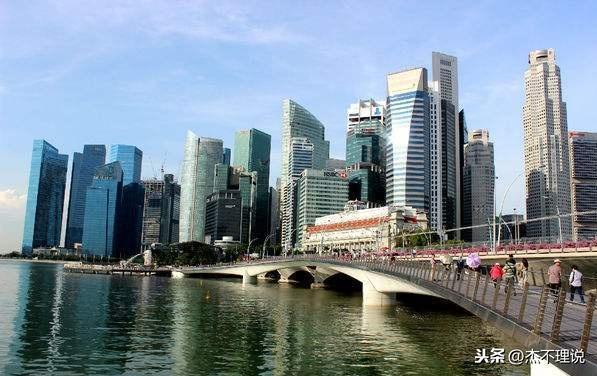 新加坡曾经以联邦身份加入马来西亚，后来为什么退出独立建国？