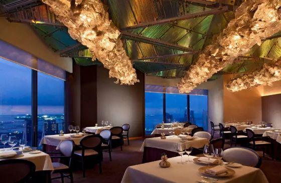 盘点新加坡那些景色美到爆的餐厅！约会圣地