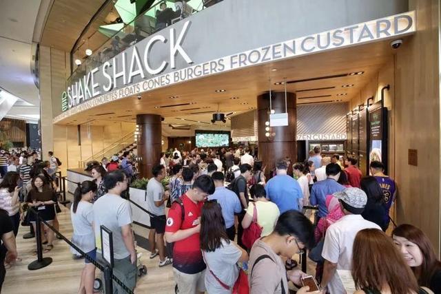 新加坡 | 在世界级网红机场，买买买才是正经事，顺便坐下飞机。