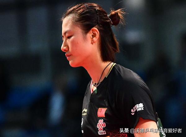 漂亮！大满贯老将终崛起！新加坡一姐1:4惨遭淘汰！国乒5将入4强