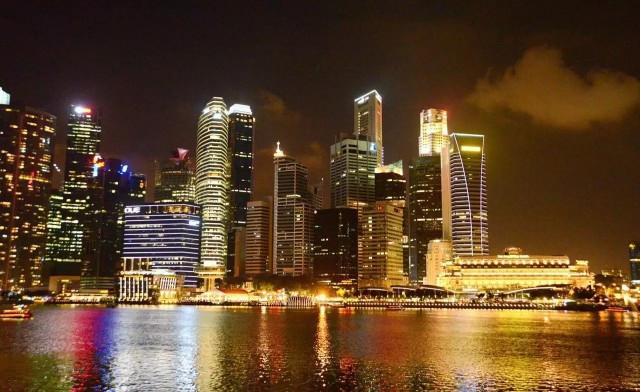 网红打卡地 新加坡滨海湾金沙购物广场夜景