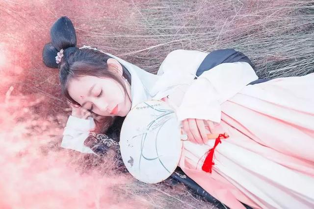 1号线上的小新加坡，还有网红粉黛乱子！