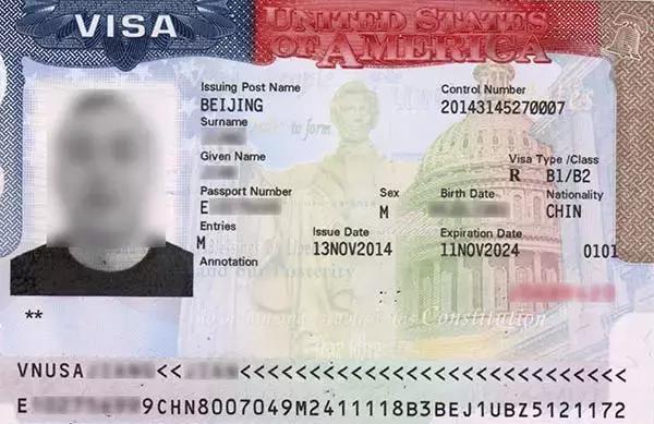 中國護照又升值了！新加坡過境免簽，70多個國家免簽/落地簽！