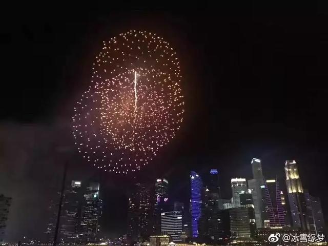 新加坡盛大煙花！2019跨年夜美翻了~