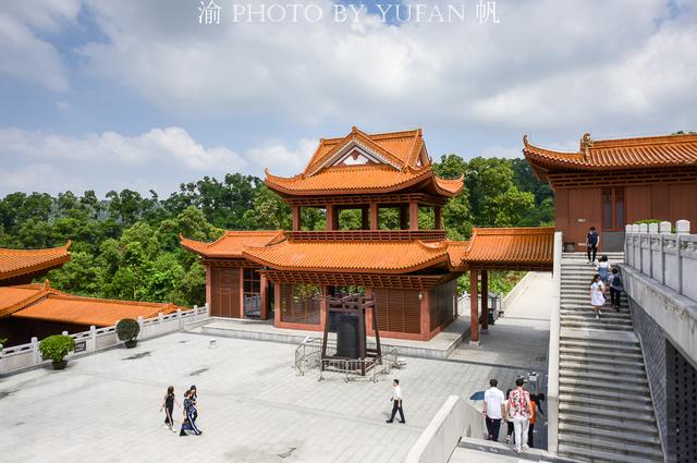 深圳盐田慢生活，纵情山海之间，享国内首家的天际无边泳池漂浮餐