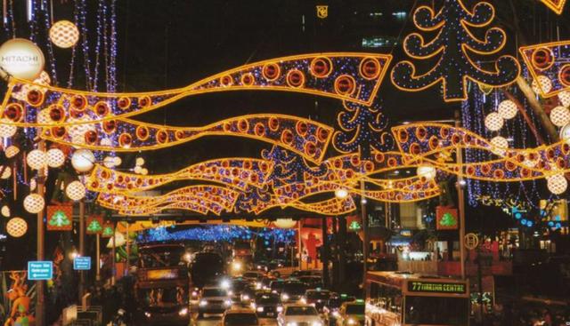 新加坡乌节路自1984年起，圣诞节就是一大亮点