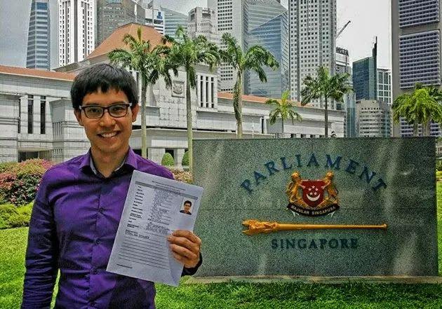 “我收到了新加坡总理李显龙发来的起诉信……”