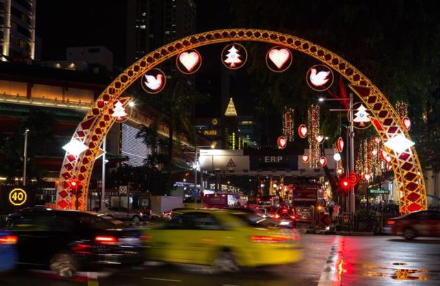 新加坡乌节路自1984年起，圣诞节就是一大亮点