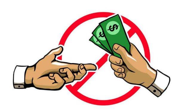 中国一工人被指控在新加坡试图收取 1 美元贿赂