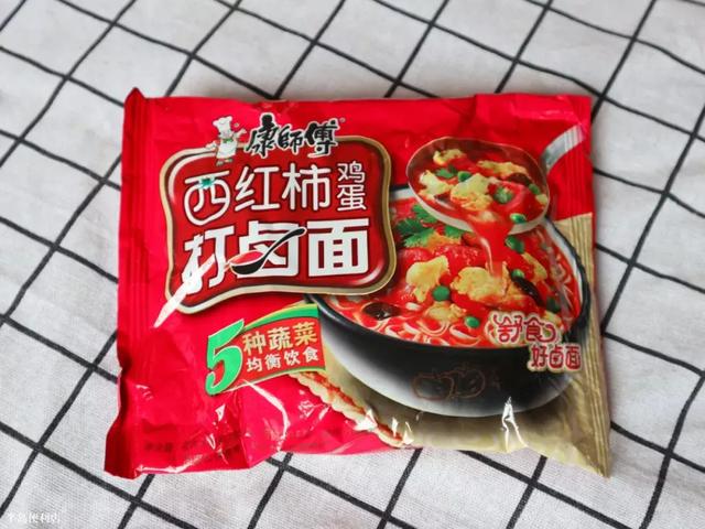 网红泡面好不好吃？我们随机买了9款网红泡面测评吃吃看