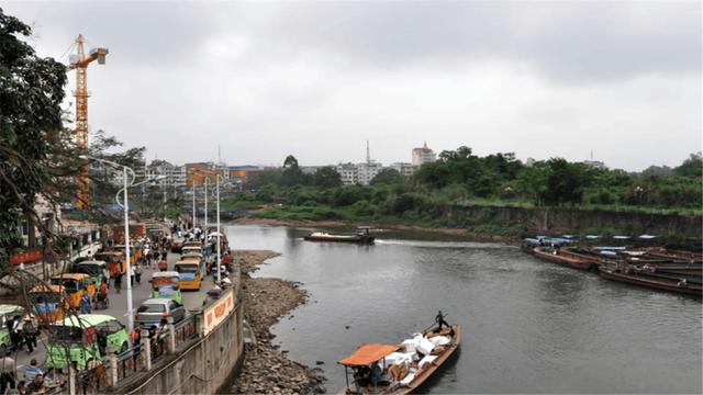 中国这2座小城与越南隔河相望，城建让对岸的越南城市黯然失色