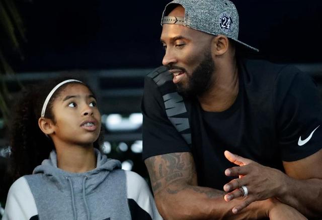 科比直升机坠毁事件目击者：遇难者可能没痛苦，飞机瞬间成碎片