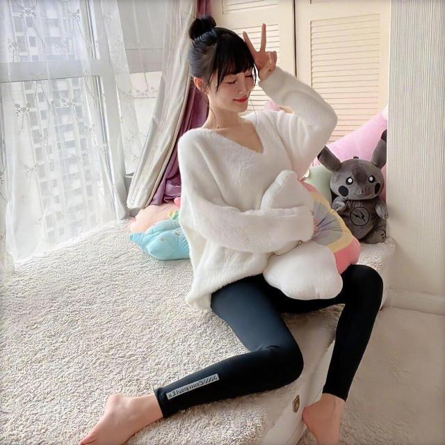 又来趁热度，李小璐绯闻男友晒同款秀恩爱，被网友回怼