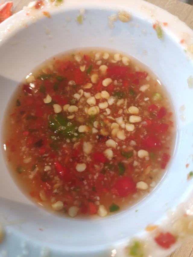 普吉島王權免稅店吃免費自助餐,大蝦不再自取,像在國內吃大席