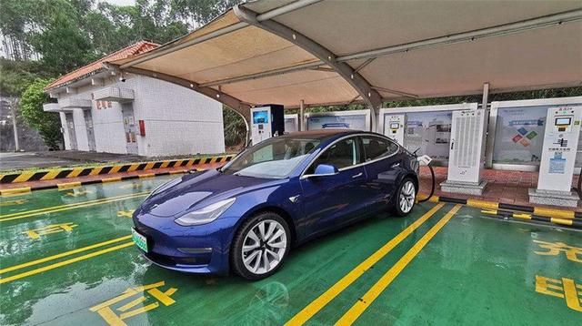 年底国产化率达70%，特斯拉MODEL3或降至20万？车友：要变街车了