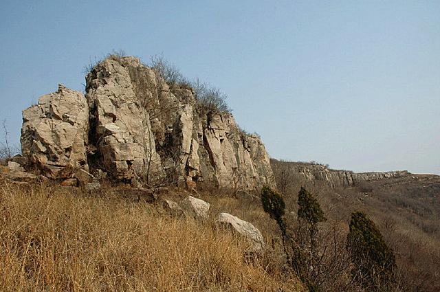 沂蒙旅游：沂蒙山七十二崮之无儿崮