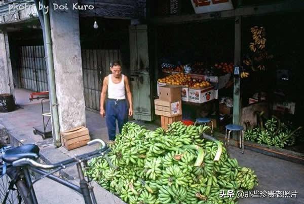 这组老照片带我们去看看80年代的新加坡是什么样子的