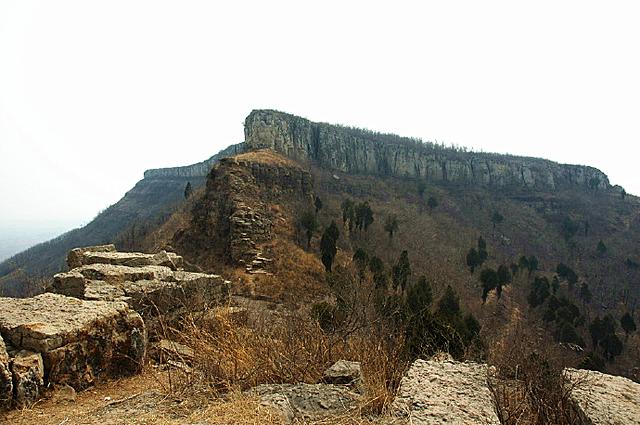 沂蒙旅游：沂蒙山七十二崮之无儿崮