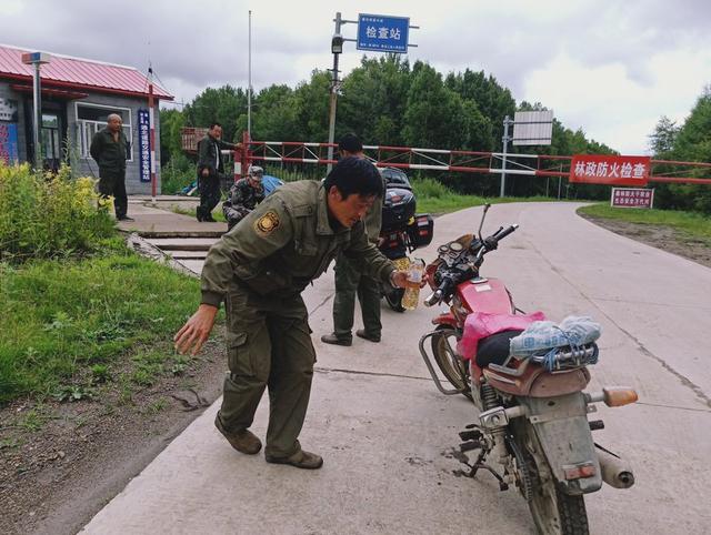 摩旅中国 | 环华第55天：独狼行动还是群起而“攻”？