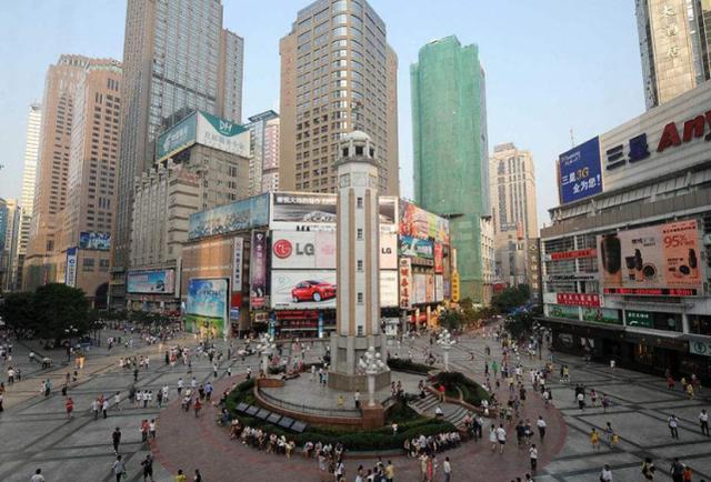 中国“最牛气”的城市，拥有8个5A级景区，经济发展十分不错