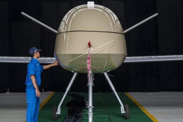 印尼展示首款长航时无人机 这外形看着怎么那么眼熟