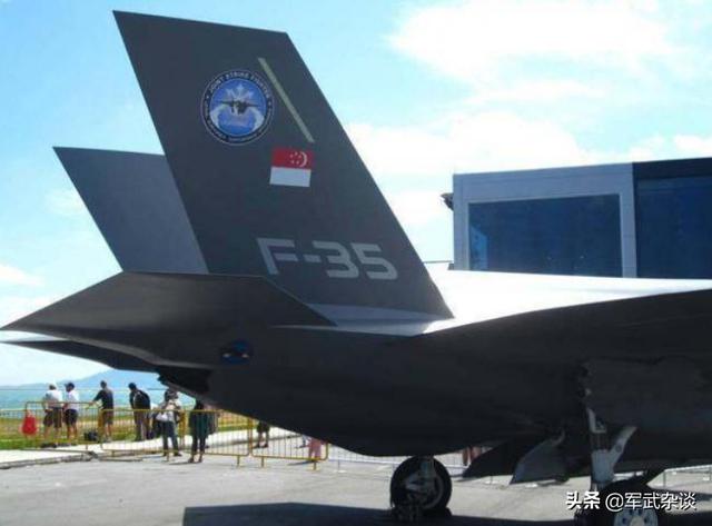 12架F-35B，新加坡将成亚洲第二个有F-35B的国家，打算建航母吗？