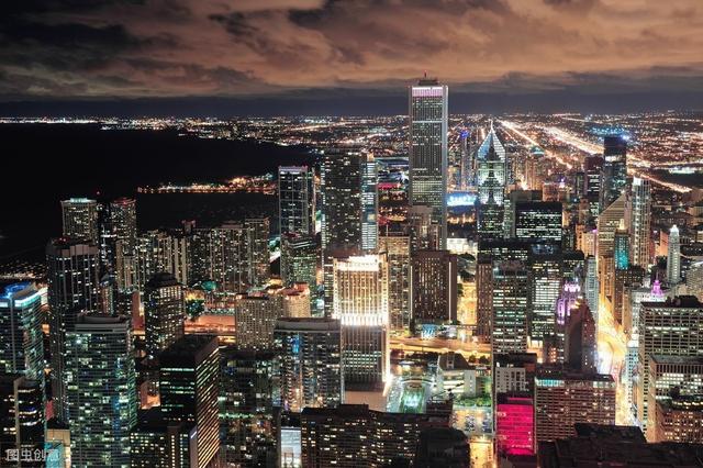 美国最发达的4大城市：纽约全球最富，第4大城市居然是一座县城
