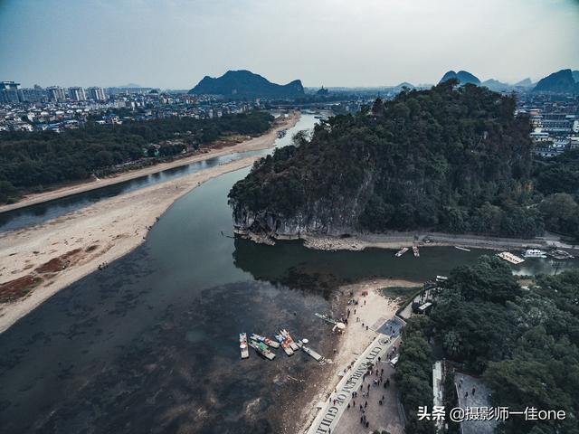 桂林距离市区最近的5A景点，不用花钱进去，门口路过就能免费观看