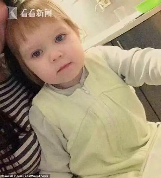 俄罗斯年轻妈妈外出狂欢一周，3岁女儿吃洗衣粉充饥惨死家中