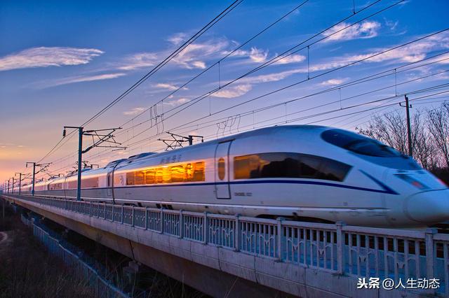 重磅！中國將迎來最長高鐵，貫穿南北七省並設80個站點，你期待嗎