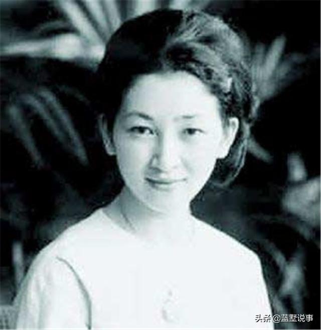 日本皇後美智子浮華背後的蒼涼，是誰毀了她一生的夢想？