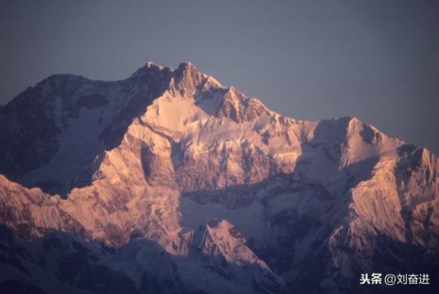 你所不知道的世界十大之最（山峰）竟然没有一座低于8000米