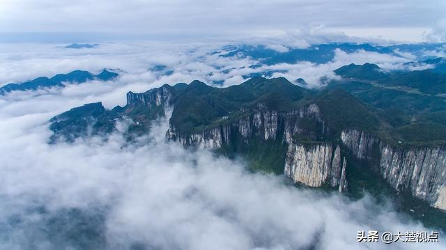 恩施大峡谷：无限风光在险峰