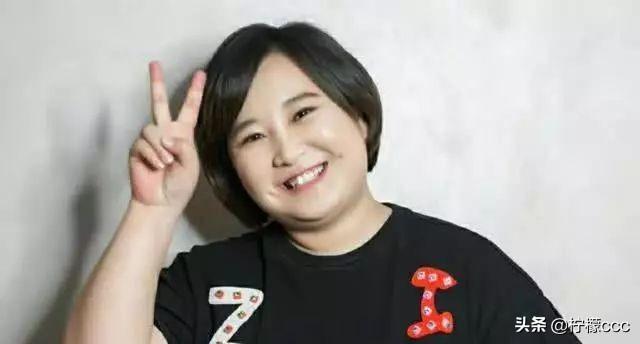 這些明星都是賈玲旗下的員工,還真不能小看賈玲了