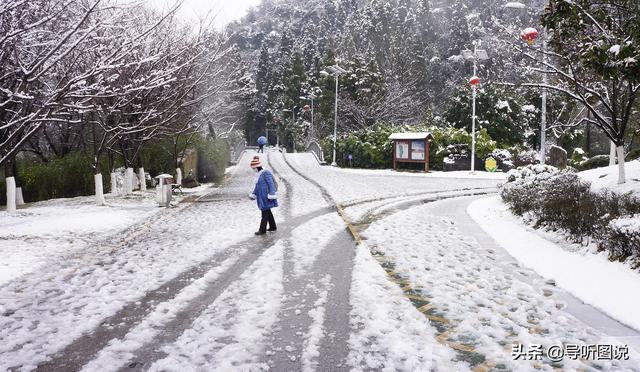 大年初一的贵阳观山湖公园，雪趣满满