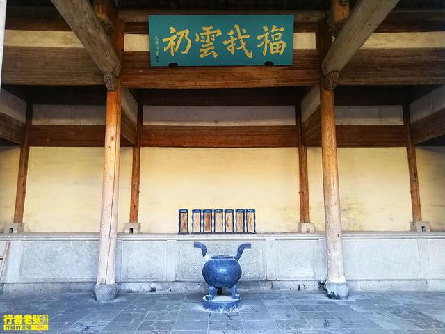 辉煌800年的徽州古村，一个家族三座祠堂七道牌坊，5A级景区