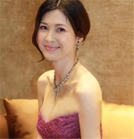 李云龙老婆 童蕾写真集