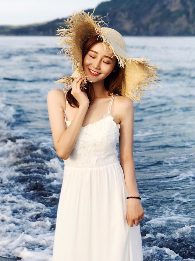 去海边拍照,一定不能错过的9个拍照姿势,这样拍轻松出大片