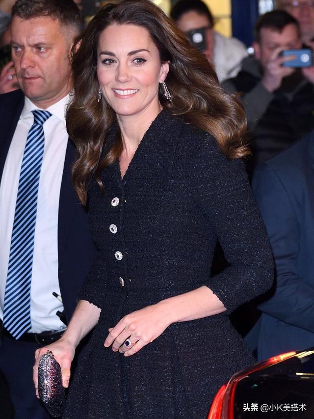 凱特王妃夫婦現身,身穿黑色花呢連衣裙,38歲氣質依舊出衆