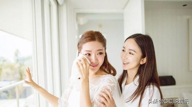 “恋爱10年，结婚5年”邓家佳婚姻结局遗憾，原来三年前早有预兆