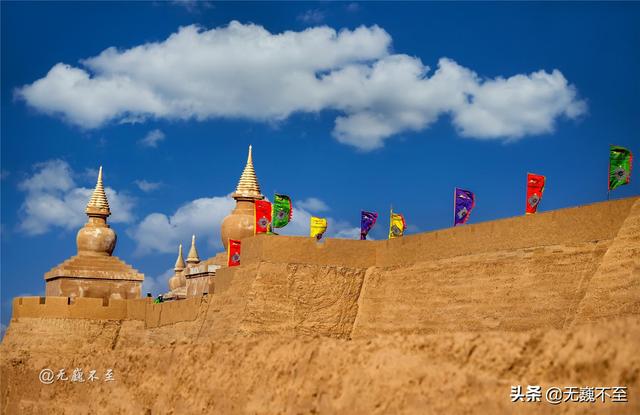 额济纳,不止有胡杨,还有尘封千年的落寞与辉煌