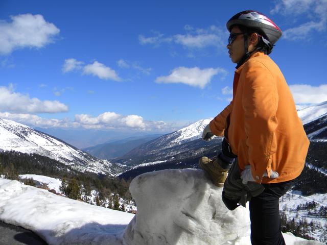 被困白马雪山