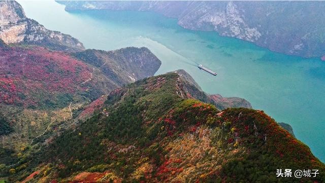 大江大河大山大景之（三）山峡之巅