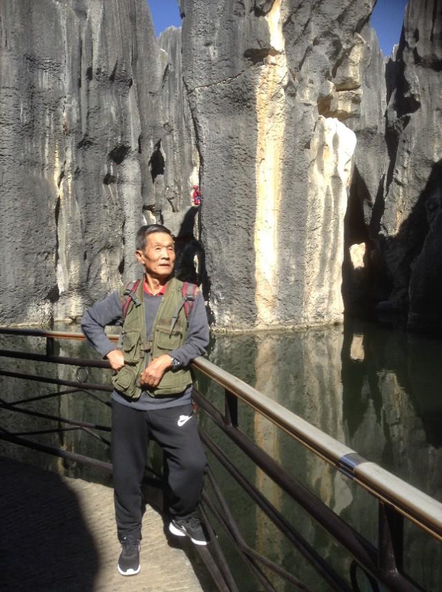 和老伴一起云南自驾游